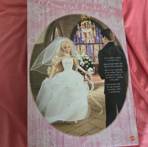 Beautiful bride barbie unopened - Picture 3 of 3
